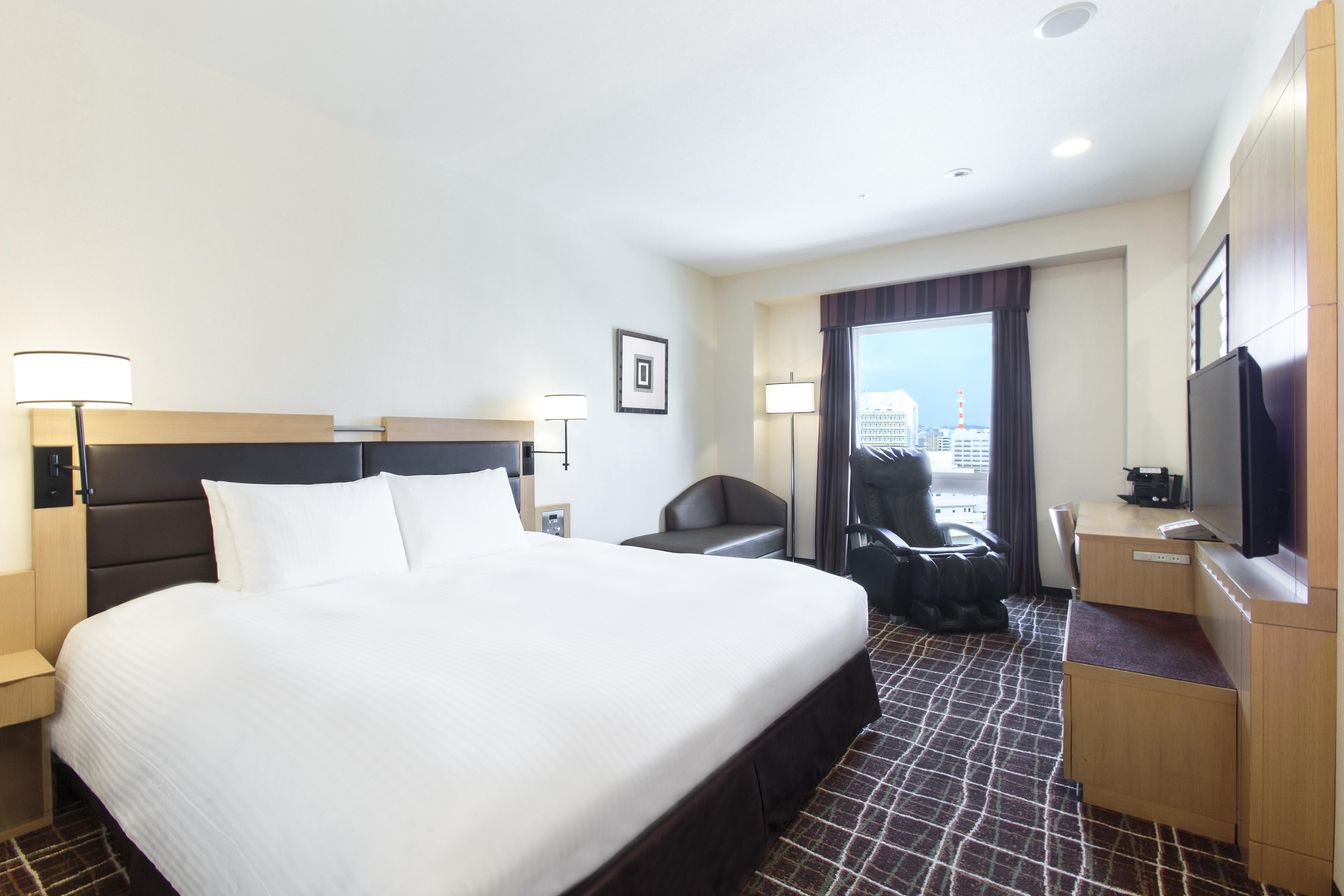Hotel Doubletree By Hilton Naha Esterno foto