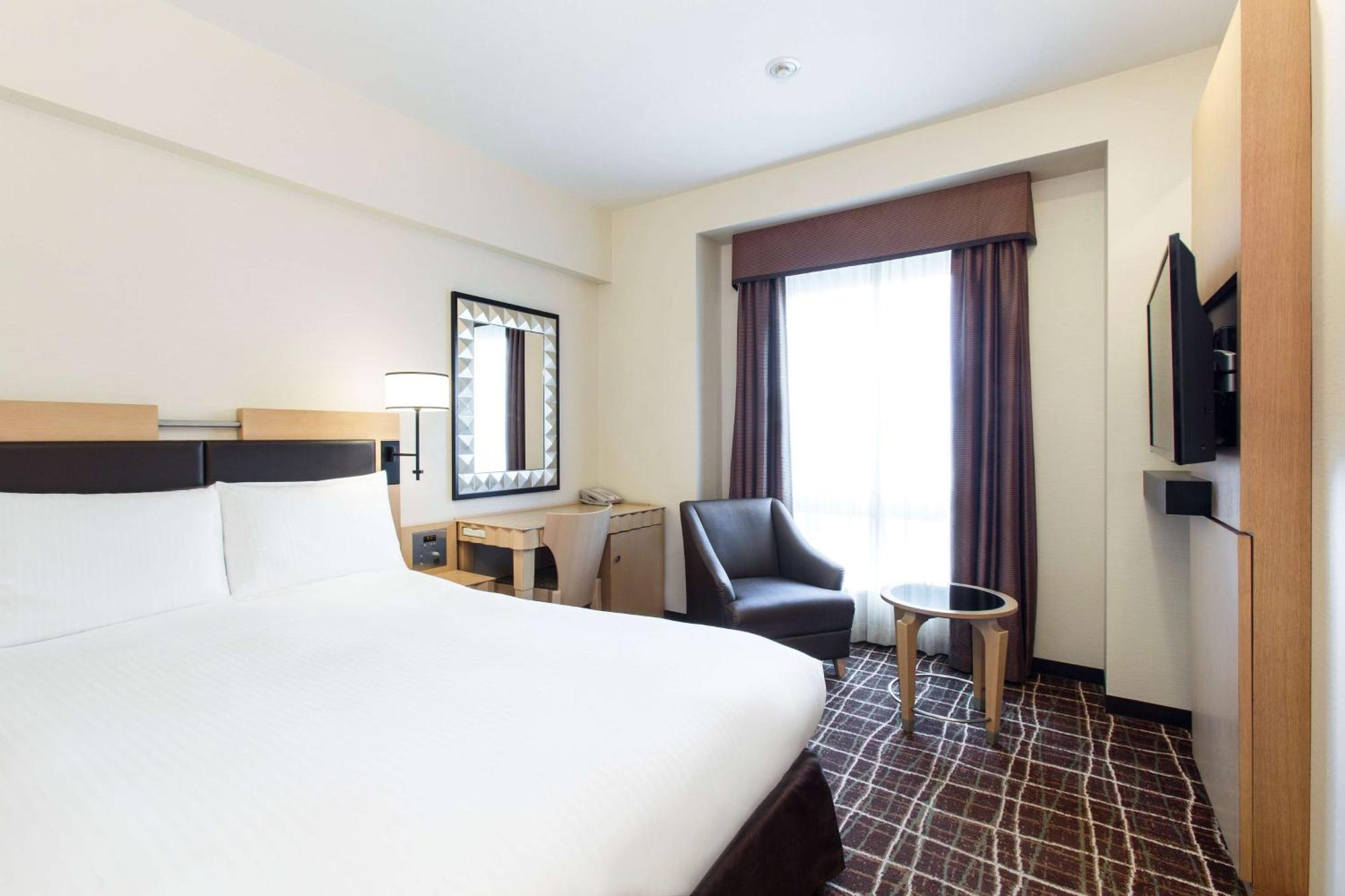 Hotel Doubletree By Hilton Naha Esterno foto