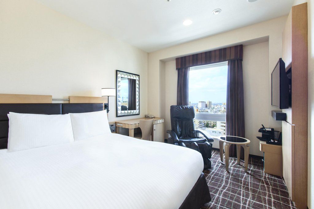 Hotel Doubletree By Hilton Naha Esterno foto